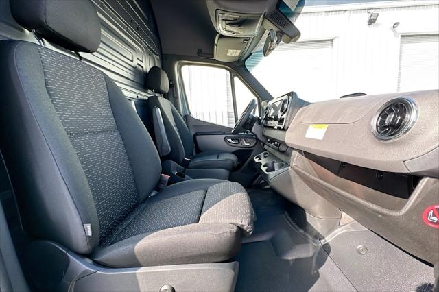 2026 Mercedes-Benz Sprinter Cargo Van Standard Roof 4-Cyl Diesel HO