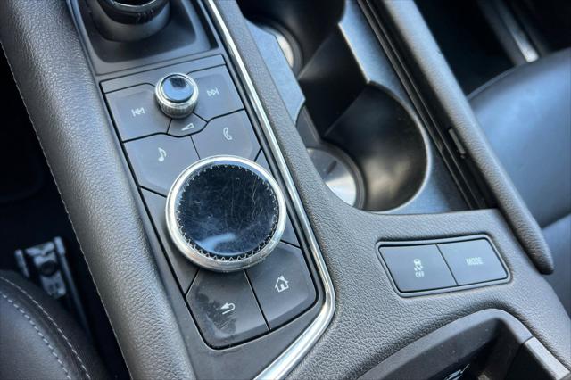 2022 Cadillac XT5 FWD Premium Luxury