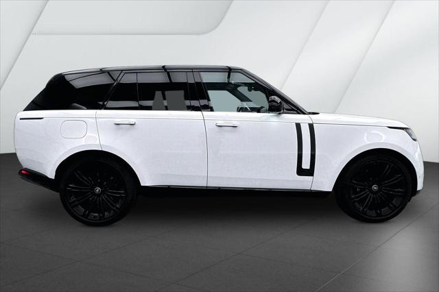 2025 Land Rover Range Rover P530 SE
