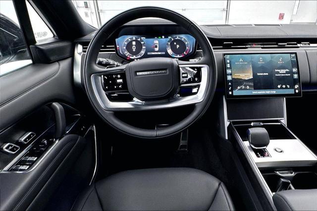 2025 Land Rover Range Rover P530 SE