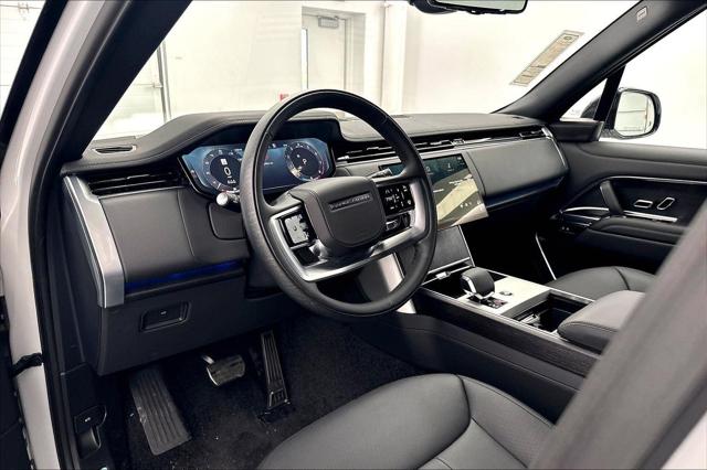 2025 Land Rover Range Rover P530 SE