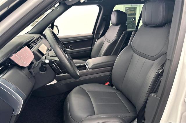 2025 Land Rover Range Rover P530 SE