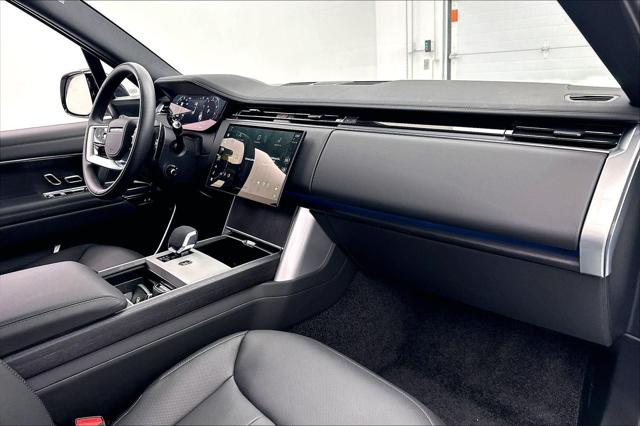 2025 Land Rover Range Rover P530 SE