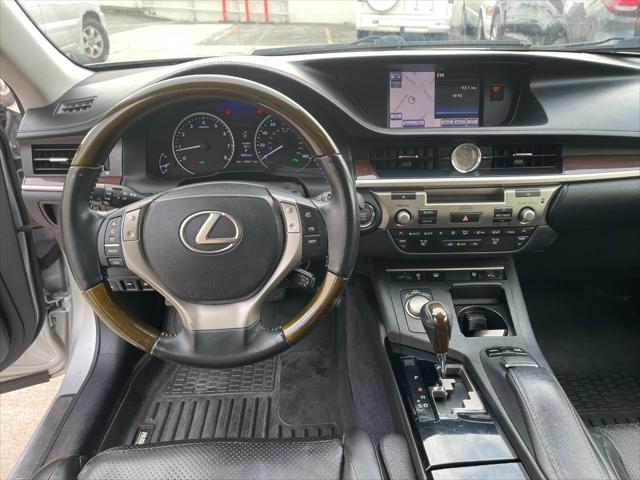 2013 Lexus ES 350 Sedan