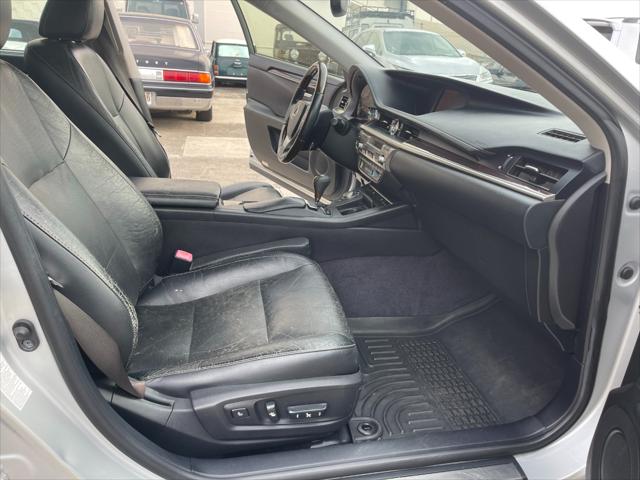 2013 Lexus ES 350 Sedan