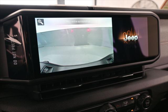 2024 Jeep Gladiator Sport