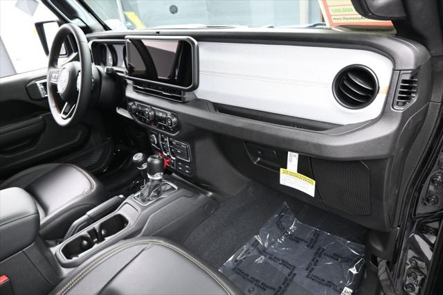 2024 Jeep Gladiator Sport