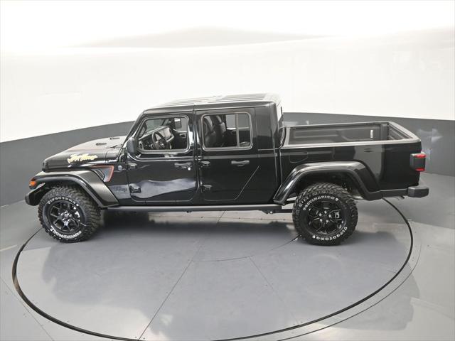 2024 Jeep Gladiator Sport
