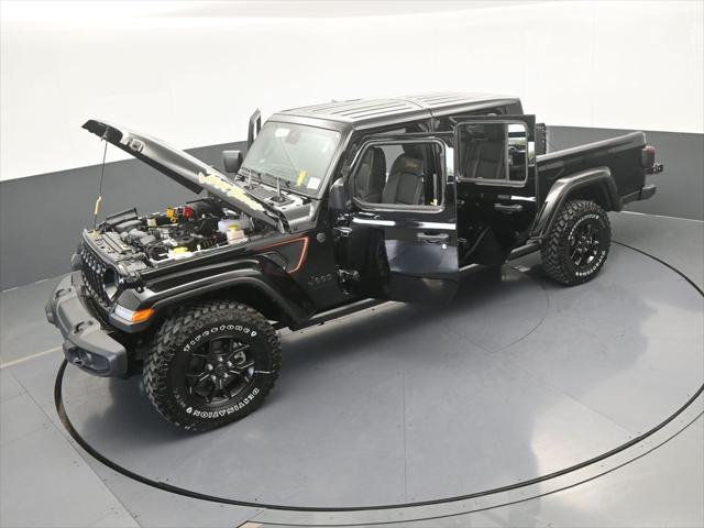 2024 Jeep Gladiator Sport