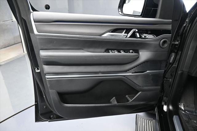 2024 Jeep Grand Wagoneer L Series II 4x4