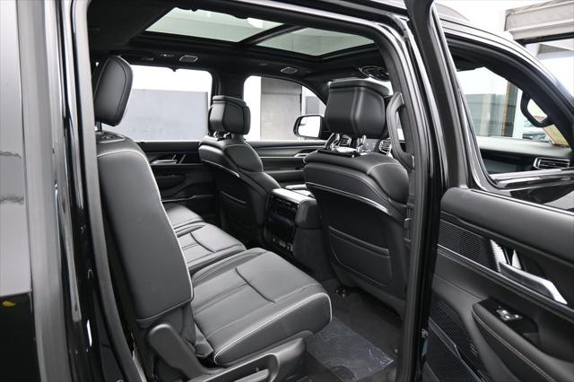 2024 Jeep Grand Wagoneer L Series II 4x4