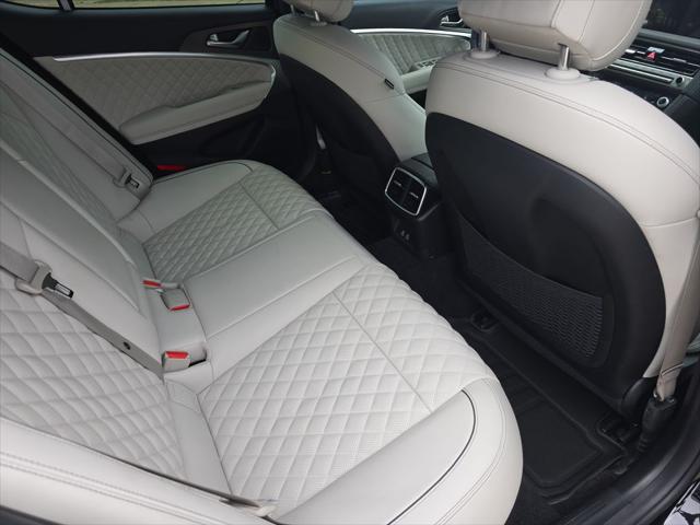 2025 Genesis G70 3.3T RWD Sport Advanced