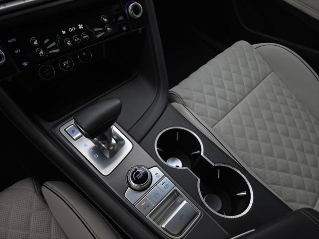 2025 Genesis G70 3.3T RWD Sport Advanced