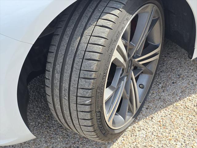 2025 Genesis G70 3.3T RWD Sport Advanced