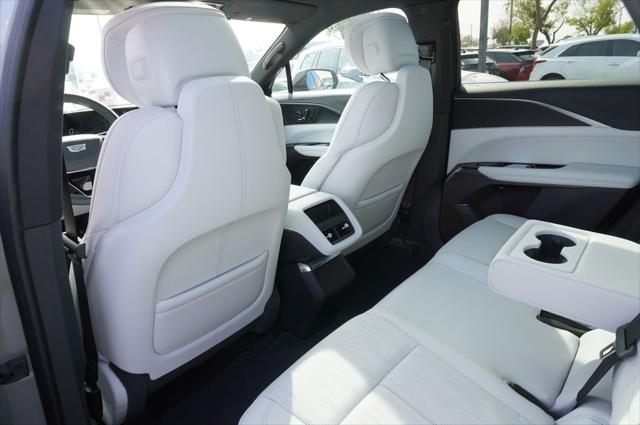 2025 Cadillac iQ Sport 1 RWD