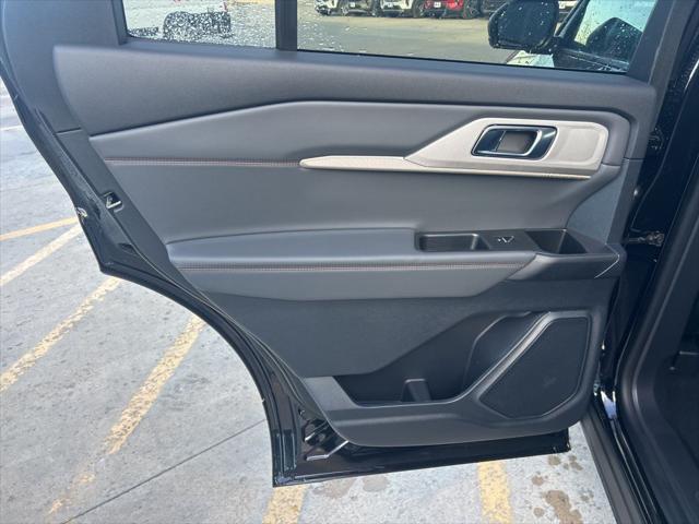 2026 Ford Explorer Active (200A)