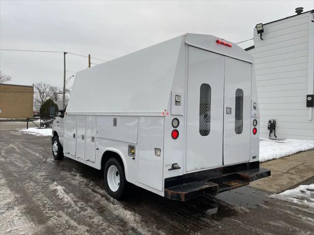 2019 Ford E-350 Cutaway Cargo Cutaway 6.2