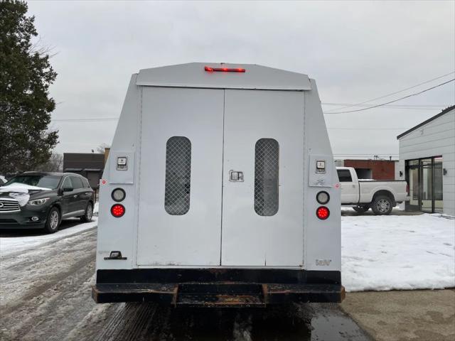 2019 Ford E-350 Cutaway Cargo Cutaway 6.2