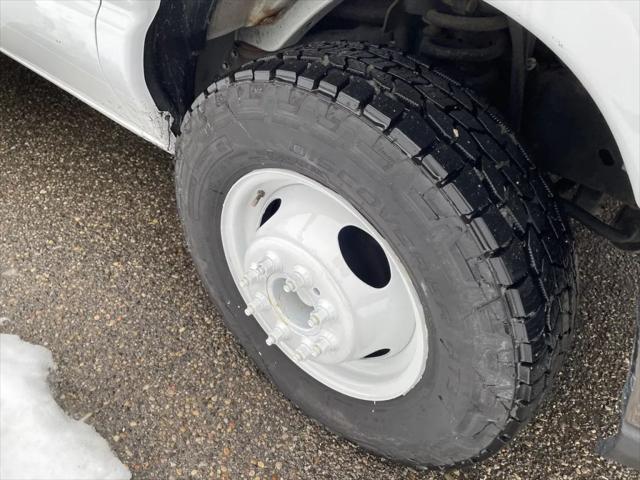 2019 Ford E-350 Cutaway Cargo Cutaway 6.2
