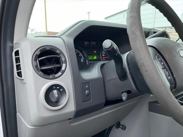2019 Ford E-350 Cutaway Cargo Cutaway 6.2