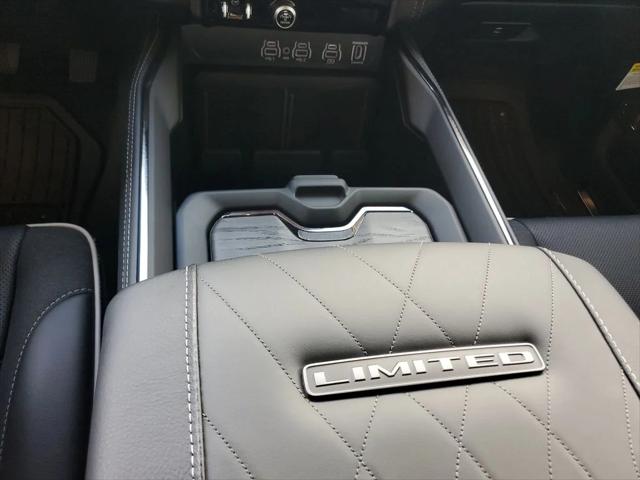 2026 Ram 1500 Limited Crew Cab 4x4 57 Box