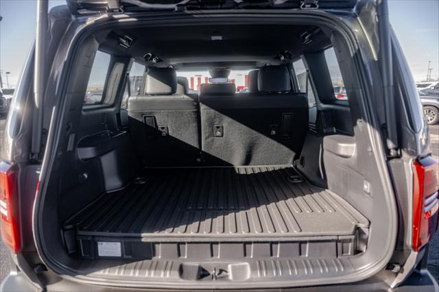 2026 Toyota Land Cruiser Unknown