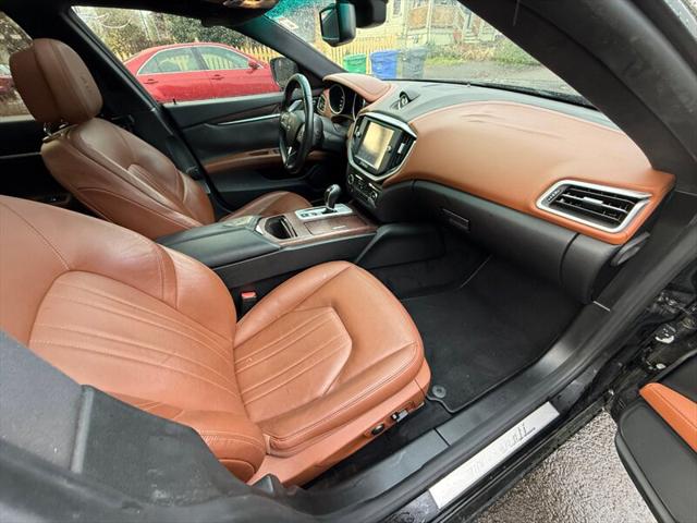 2016 Maserati Ghibli S