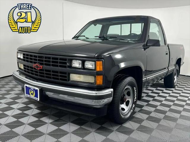 1989 Chevrolet 1/2 Ton Pickup Base for sale in Spanaway, WA