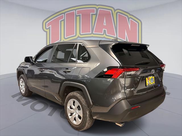 2025 Toyota RAV4 LE [1]