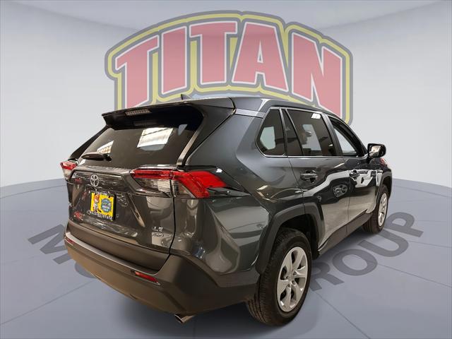 2025 Toyota RAV4 LE [2]