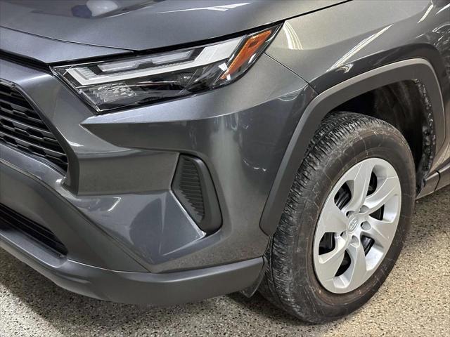 2025 Toyota RAV4 LE [5]