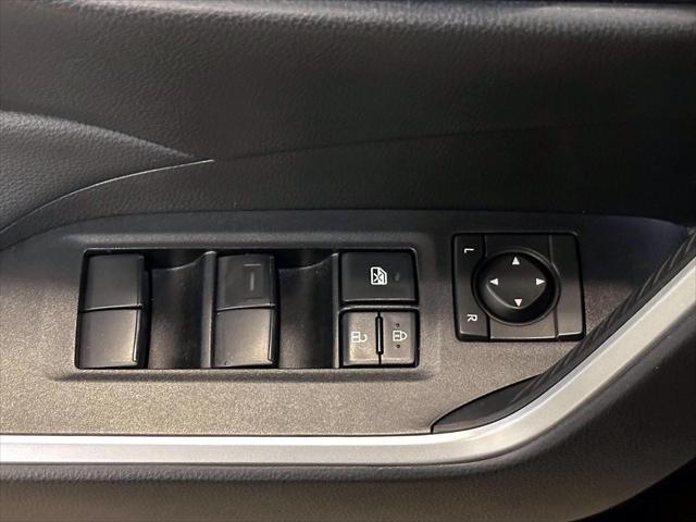 2025 Toyota RAV4 LE [9]