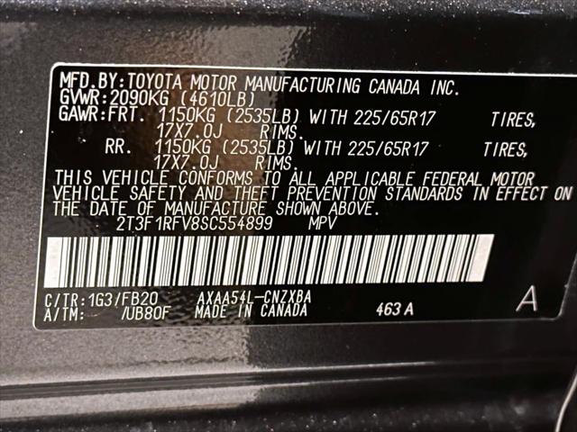 2025 Toyota RAV4 LE [29]