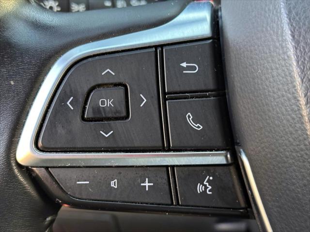 2021 Toyota Highlander Hybrid LE [17]