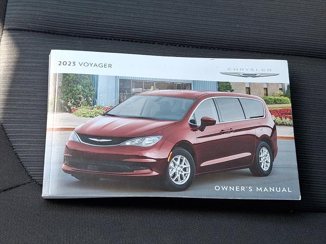 2023 Chrysler Voyager LX