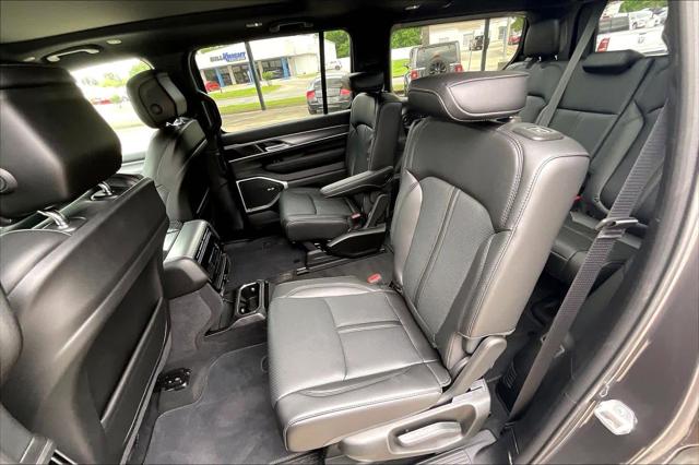 2026 Jeep Grand Wagoneer 4x4