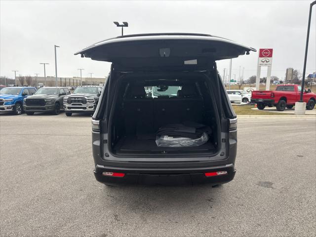 2026 Jeep Grand Wagoneer L 4x4
