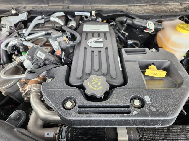 2026 Ram 3500 Tradesman Crew Cab 4x4 8' Box
