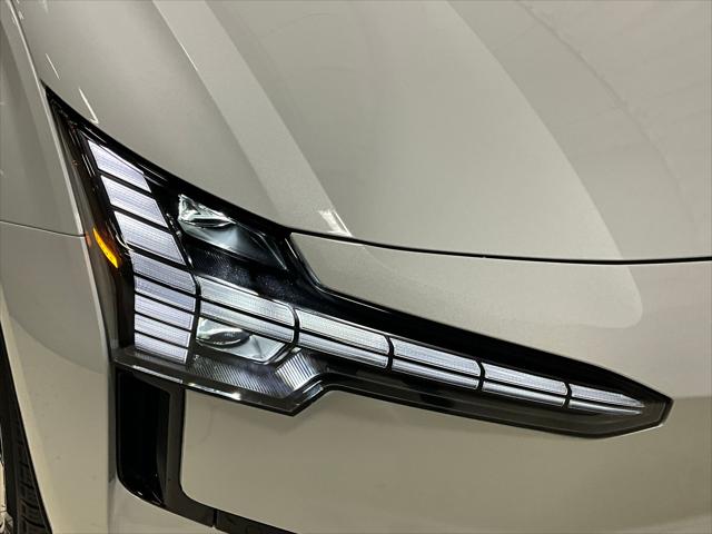 2026 Volvo EX30 Plus Twin Motor Performance, Fully electric