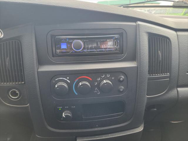 2005 Dodge Ram 1500 SLT/Laramie