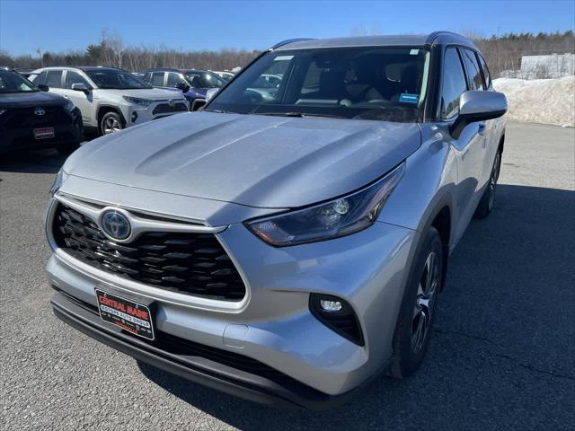 2021 Toyota Highlander Hybrid XLE