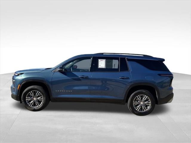 2025 Chevrolet Traverse AWD LT