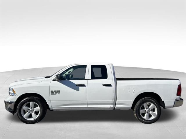 2024 RAM 1500 Classic SLT Quad Cab 4x4 64 Box