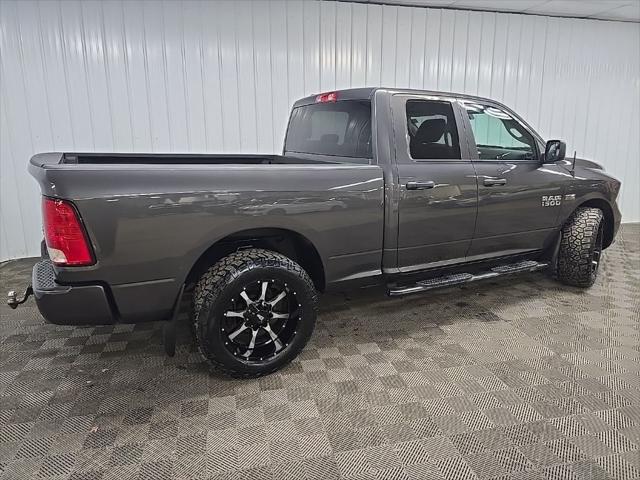 2018 RAM 1500 Express Quad Cab 4x4 64 Box