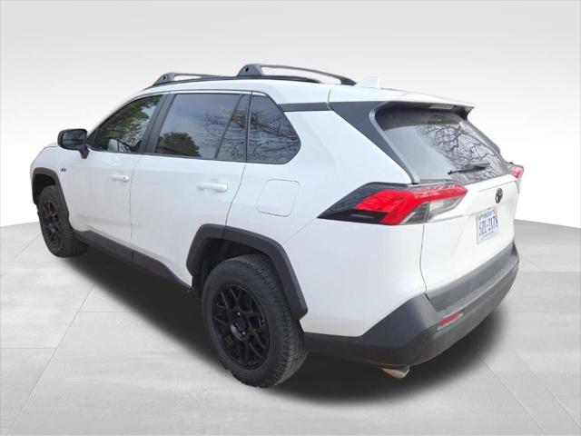 2021 Toyota RAV4 LE 2021 Toyota RAV4 LE