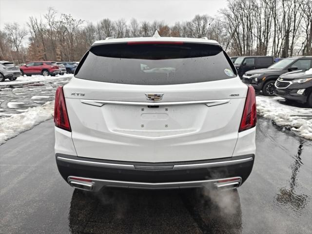 2022 Cadillac XT5 FWD Premium Luxury
