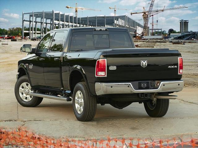 2017 RAM 2500 Tradesman Crew Cab 4x4 64 Box