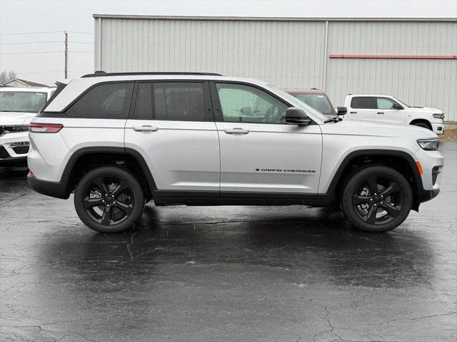 2025 Jeep Grand Cherokee GRAND CHEROKEE ALTITUDE X 4X4