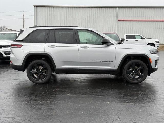 2025 Jeep Grand Cherokee GRAND CHEROKEE ALTITUDE X 4X4
