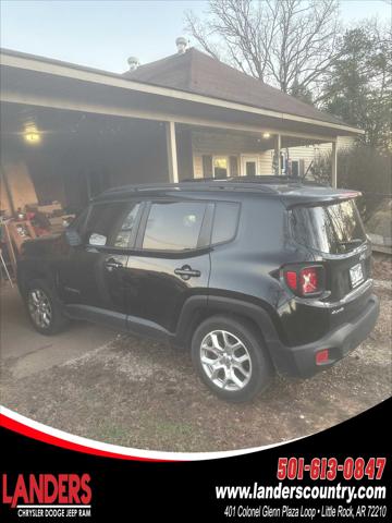 2017 Jeep Renegade Latitude 4x4 2017 Jeep Renegade Latitude 4x4